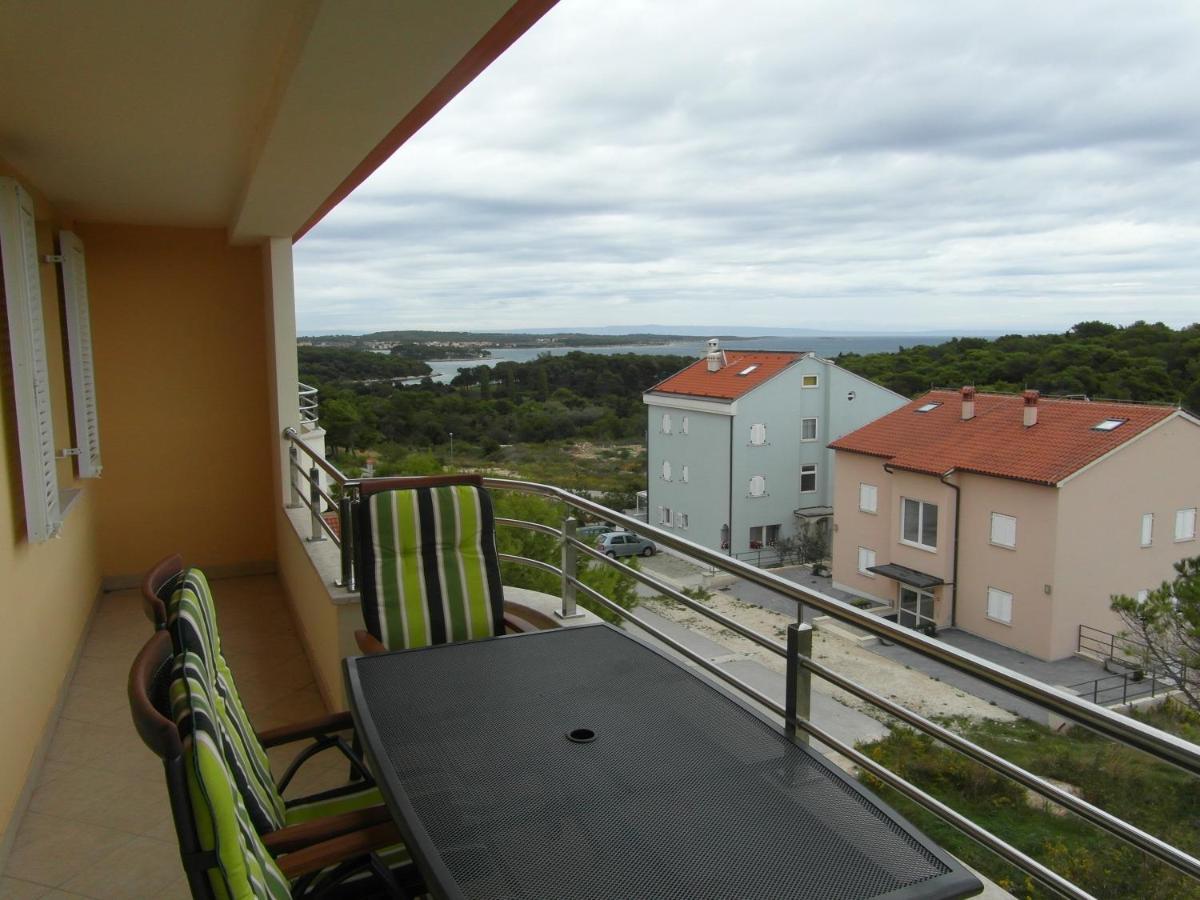 פרמנטורה Bentley - Sea-View - 2 Bedroom Apartment מראה חיצוני תמונה